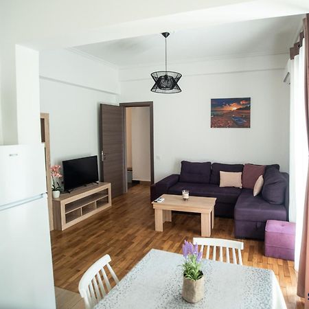 Explore Greece From Comfortable City Centre Apartment Chalkís Exteriér fotografie